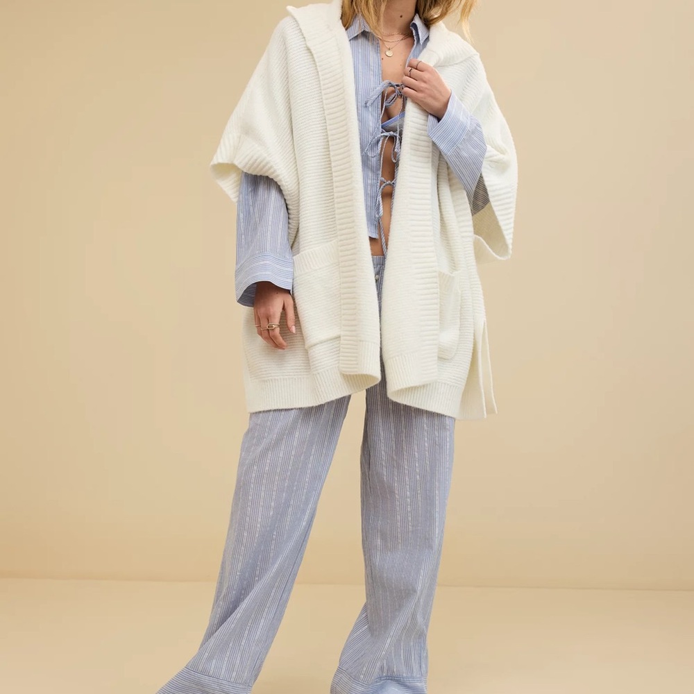 White Knit Cardigan Hooded Cape Aerie